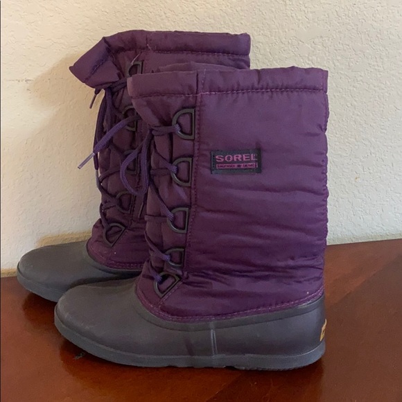 purple duck boots